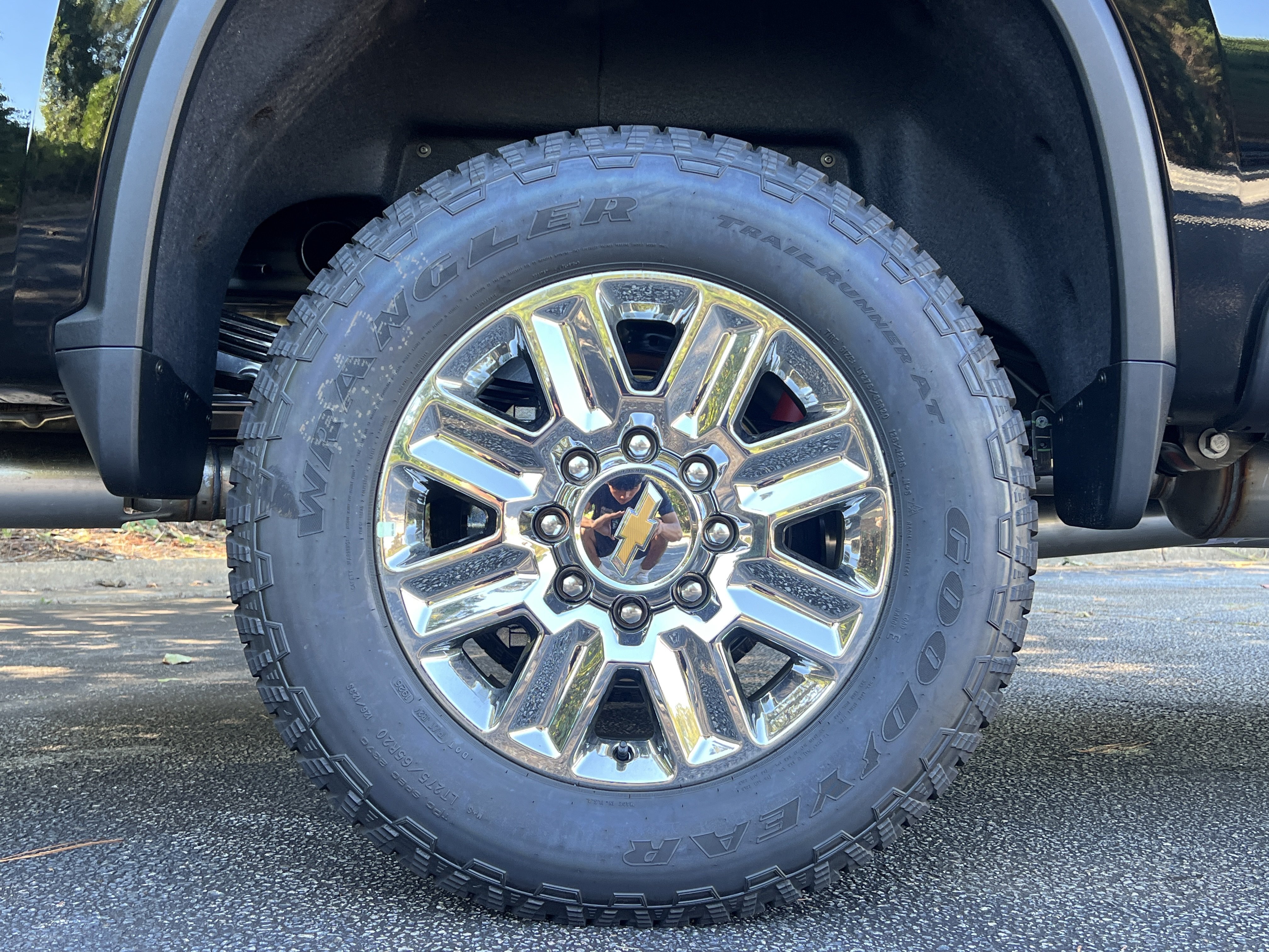New 2026 Chevrolet Silverado 2500 High Country w/ High Country Premium Package AWD/4WD image 44