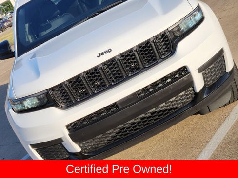 Used 2023 Jeep Grand Cherokee L Laredo AWD/4WD image 14