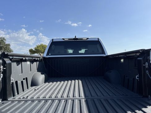 Used 2023 Toyota Tundra Capstone AWD/4WD image 28