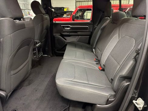 Used 2024 RAM 1500 Big Horn image 10