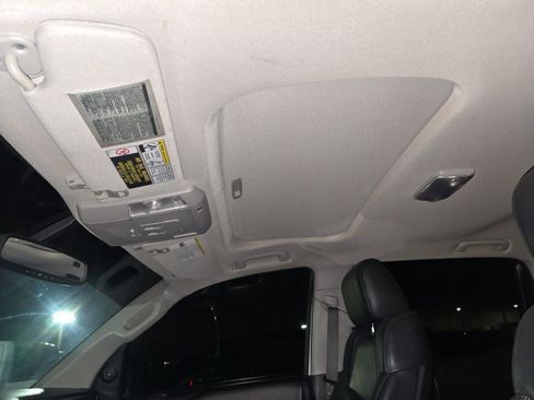 Used 2014 Toyota Tundra Limited image 19