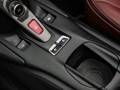 Used 2023 Ferrari 812 GTS RWD image 76