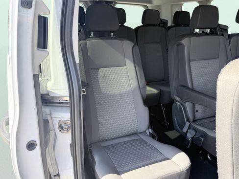 Used 2023 Ford Transit 350 XLT image 14