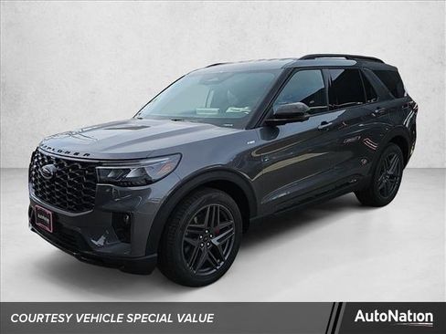 New 2026 Ford Explorer ST-Line w/ ST-Line Street Pack image 1