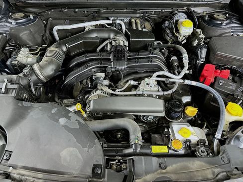 Used 2024 Subaru Outback Premium image 34