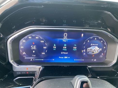 New 2026 Chevrolet Silverado 1500 High Country AWD/4WD image 19
