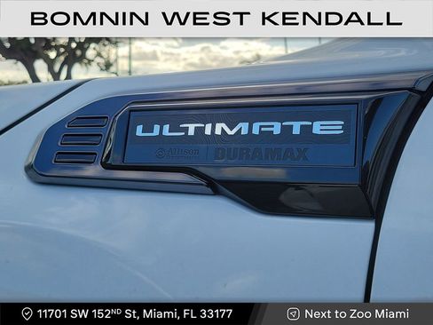 Used 2025 GMC Sierra 2500 Denali Ultimate w/ Max Trailering Package image 6