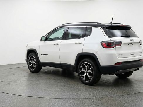 Used 2025 Jeep Compass Limited AWD/4WD image 6