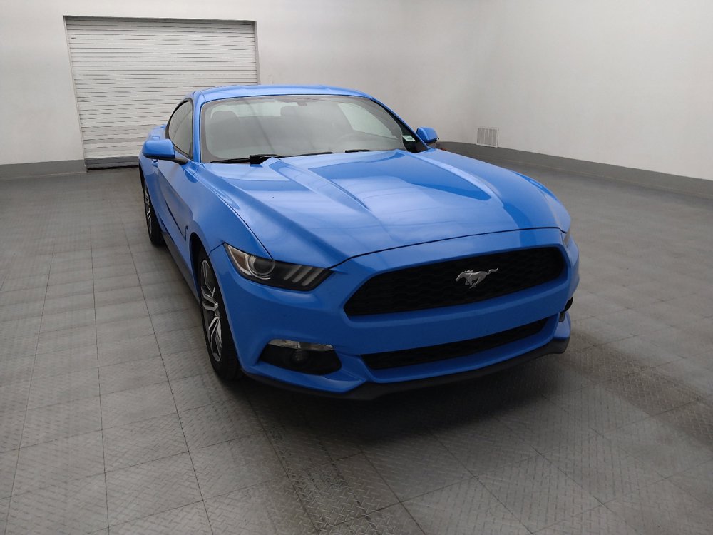 Used 2017 Ford Mustang Coupe RWD image 14