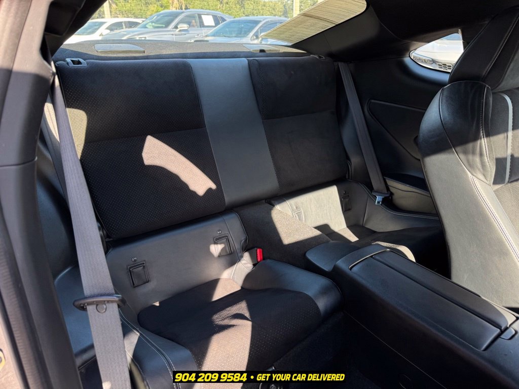 Used 2022 Toyota GR86 Premium w/ ALL Weather Mat Package (TMS) RWD image 33