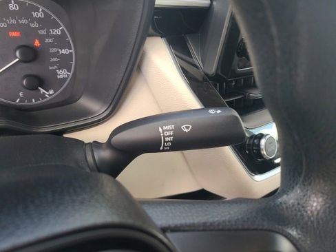 Used 2024 Toyota Corolla LE image 23
