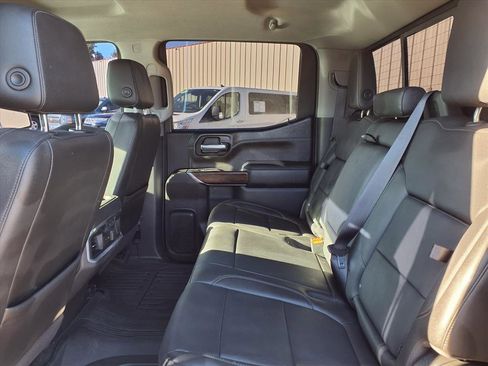 Used 2021 GMC Sierra 1500 SLT image 12