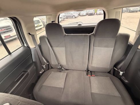 Used 2014 Jeep Patriot Latitude w/ All Weather Capability Group AWD/4WD image 47