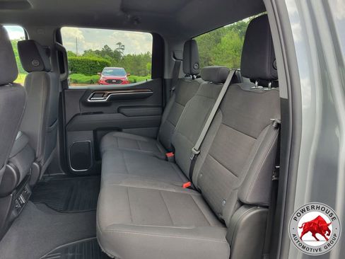 Used 2024 Chevrolet Silverado 1500 LT AWD/4WD image 16