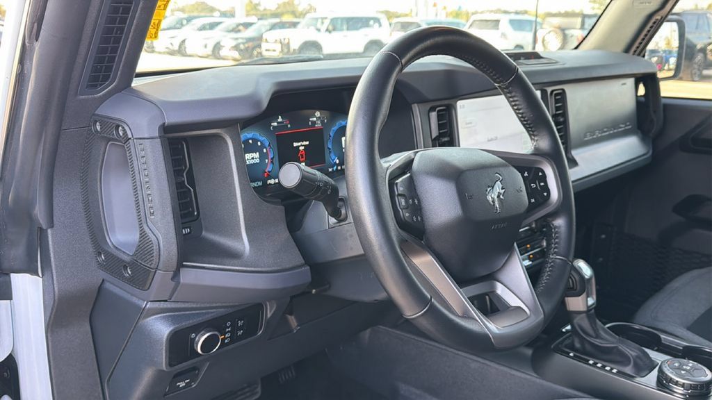 Used 2025 Ford Bronco Big Bend AWD/4WD image 17