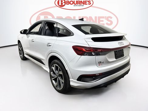 Used 2023 Audi Q4 e-tron Premium Plus w/ Premium Plus AWD/4WD image 8