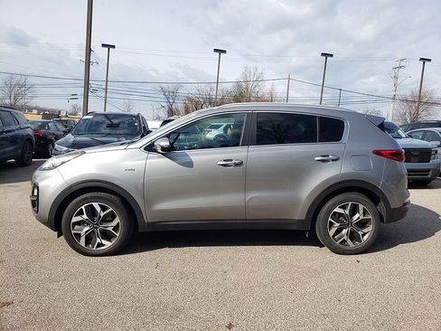 Used 2020 Kia Sportage EX image 5