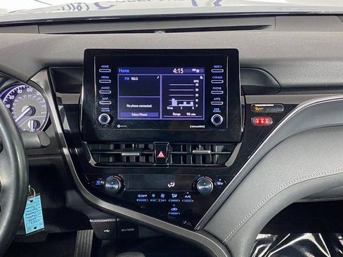 Used 2023 Toyota Camry SE image 14