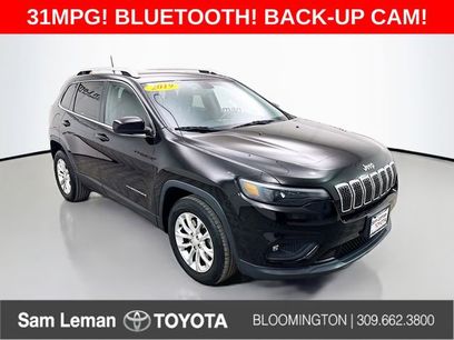 Used 2019 Jeep Cherokee Latitude w/ Popular Appearance Group
