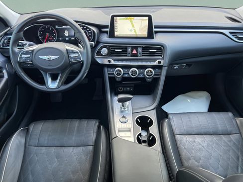 Used 2020 Genesis G70 2.0T image 8