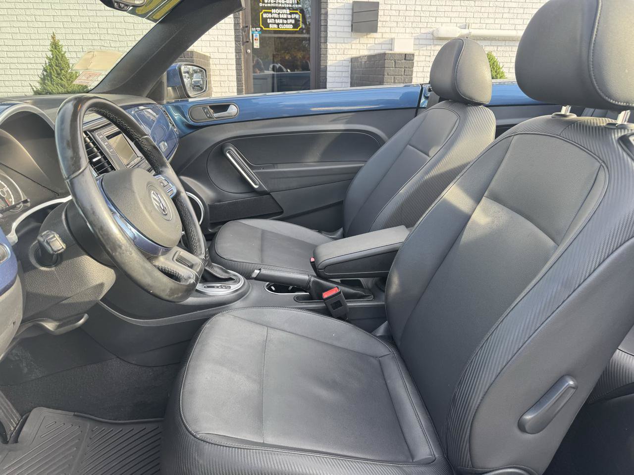 Used 2016 Volkswagen Beetle 1.8T S FWD image 19