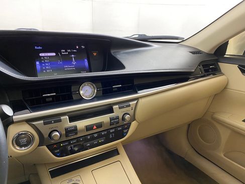 Used 2015 Lexus ES 350 image 25