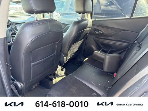 Used 2018 Buick Encore Sport Touring FWD image 9