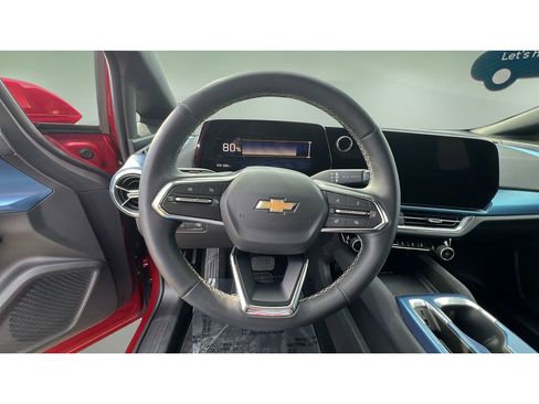 Certified 2025 Chevrolet Equinox EV LT w/ Convenience Package image 21
