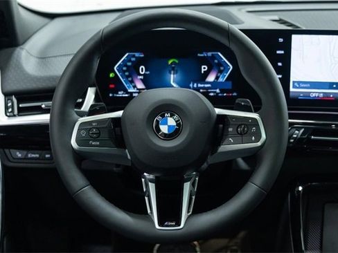 Certified 2025 BMW X2 xDrive28i w/ Technology Package image 20