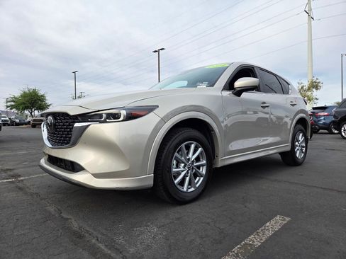 Used 2024 MAZDA CX-5 AWD 2.5 S w/ Select Package image 2