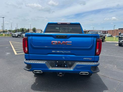Used 2022 GMC Sierra 1500 AT4 w/ AT4 Preferred Package AWD/4WD image 9