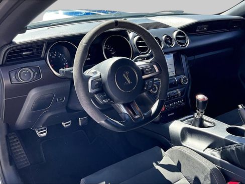 Used 2017 Ford Mustang Shelby GT350 w/ Electronics Package RWD image 17