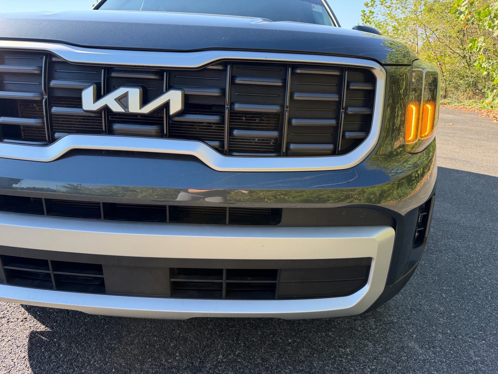 Used 2024 Kia Telluride S w/ S Sunroof Package AWD/4WD image 5