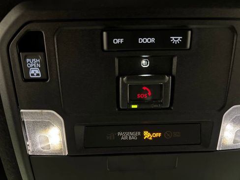 Used 2025 Toyota 4Runner SR5 image 57