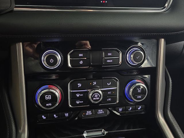 Used 2022 GMC Yukon Denali AWD/4WD image 21