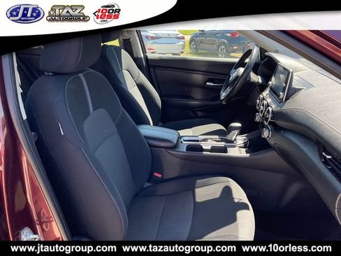 Used 2022 Nissan Sentra SV w/ Electronics Package FWD image 10