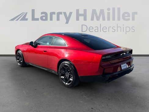 New 2026 Dodge Charger R/T image 3