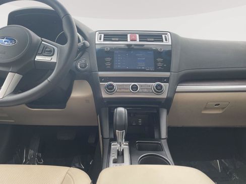 Used 2016 Subaru Outback 2.5i Limited AWD/4WD image 26