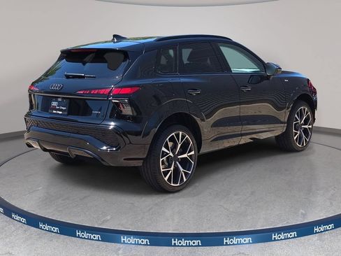 New 2026 Audi Q3 quattro 2.0T AWD/4WD image 5