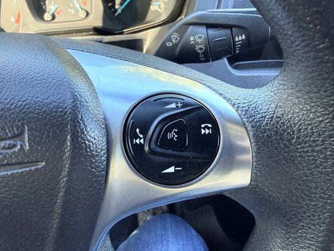 Used 2019 Ford Transit 250 148 Medium Roof RWD image 15