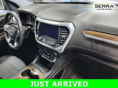 Used 2021 GMC Acadia SLE w/ Driver Convenience Package image 17