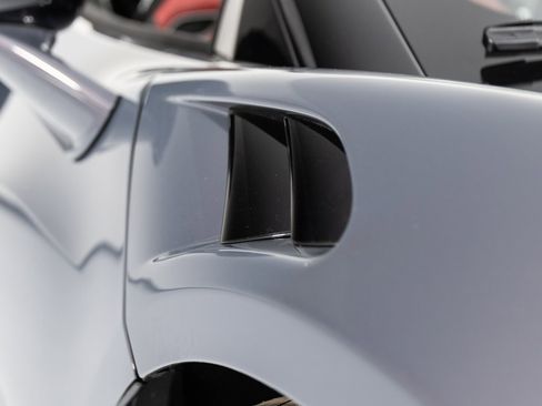 Used 2025 McLaren Artura Spider image 43