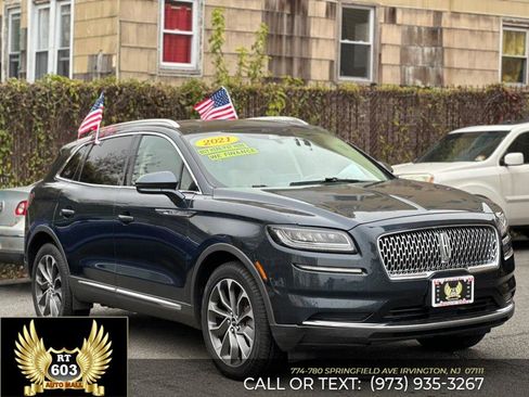 Used 2021 Lincoln Nautilus Reserve image 3