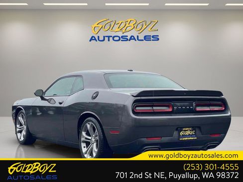 Used 2021 Dodge Challenger R/T image 6
