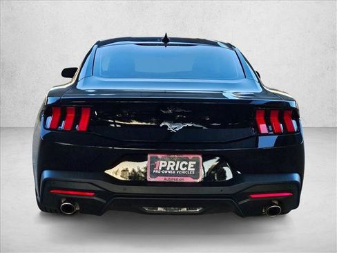 Certified 2024 Ford Mustang Coupe RWD image 6
