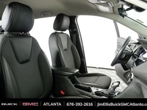 Used 2023 Buick Encore GX Select image 21
