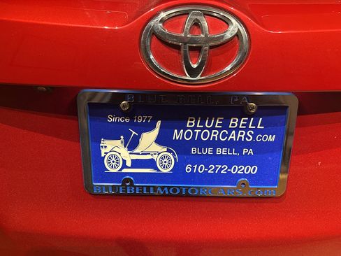 Used 2013 Toyota RAV4 XLE image 13