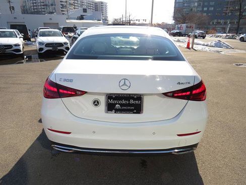 Used 2025 Mercedes-Benz C 300 4MATIC Sedan image 3
