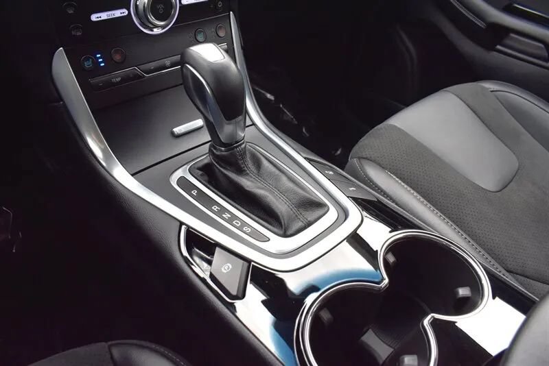 Used 2018 Ford Edge Sport w/ Equipment Group 401A AWD/4WD image 28