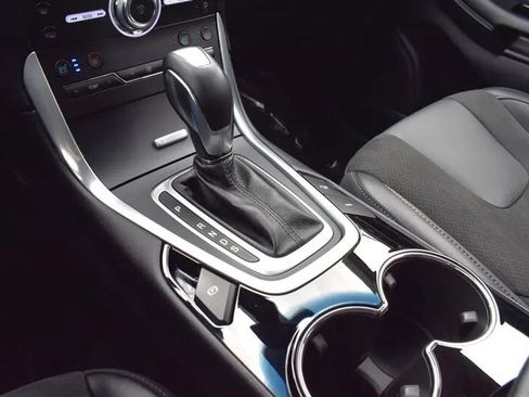 Used 2018 Ford Edge Sport w/ Equipment Group 401A AWD/4WD image 28